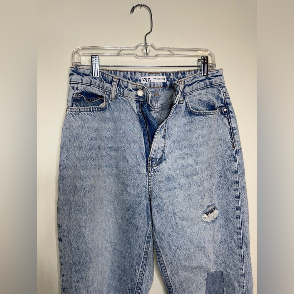 Zara Blue Denim Straight Leg Distressed High Rise Cropped Jeans - Picture 4 of 7